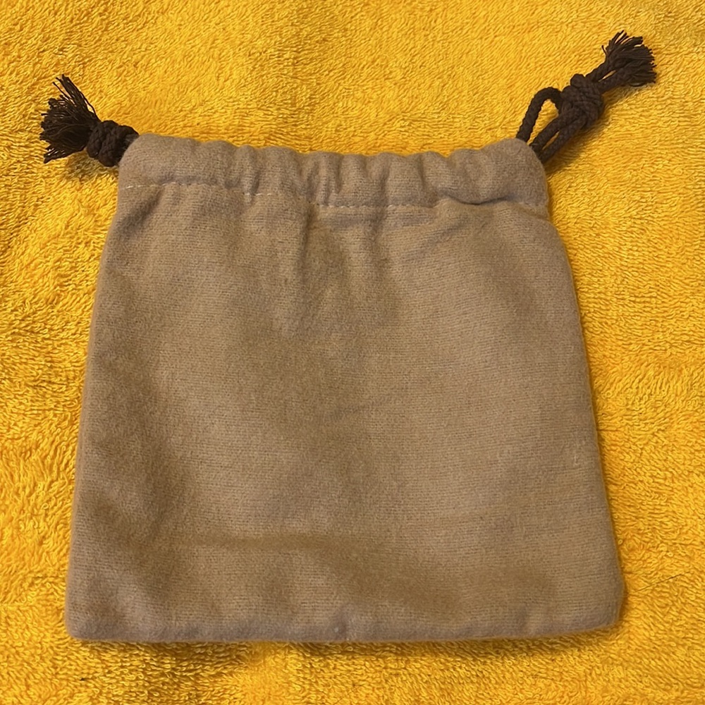 Louis Vuitton dustbag - Picture 2 of 2